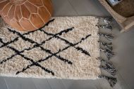 Fanni K Home matto Artemis 160x230 cm luonnonvalkoinen/musta