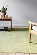 VM-Carpet Satine 572 vihreä, 133*200 cm, kantti 5784